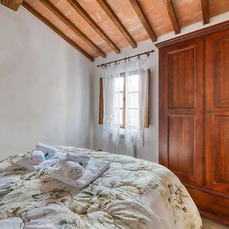Guesthost - Cozy Apartments In Bagnaia Bagnaia (Perugia)